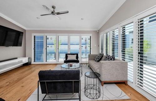 Sea Point Villa | Sea Point Luxury Escape with Private Pool