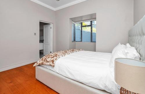 Sea Point Villa | Sea Point Luxury Escape with Private Pool