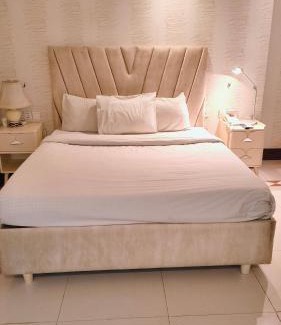 Uttara Hotel | Sea Shell Palace