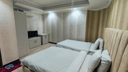 Uttara Hotel | Sea Shell Palace