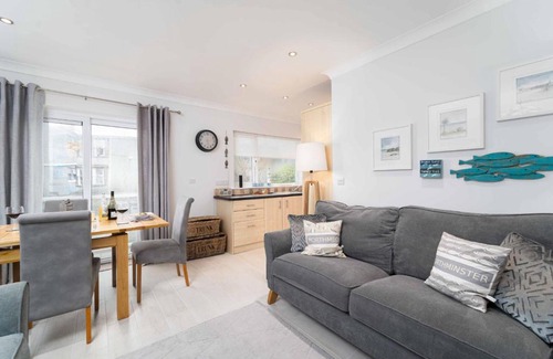St Ives House | Sea Shells