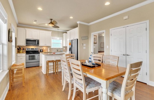 Crystal Beach House | Sea Song - 2 Bedroom, 2 Bath with Amazing view!