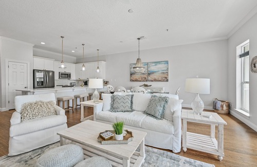 Gulf Place House | "Sea Suite" Gulf Place Home - Steps to beach, Pickleball