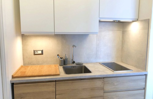 Costa Paradiso Apartment | Sea view a stone's throw from the natural pools Le Sorgenti, wifi, AC