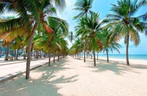 Ban Bang Saen Apartment | Sea View and Hill View Room for 6 Guests, Bangsaen Royal Beach by Cozy Corner