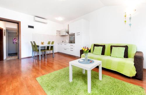 Rovinj Apartment | Sea View Apartment