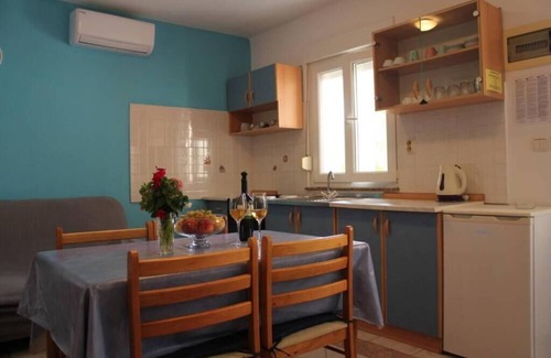 Lukoran Apartment | Sea View Apartment Orhideja, sleeps 4
