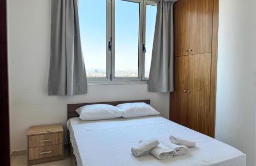 Larnaca Apartment | Sea View City Beach Apartment