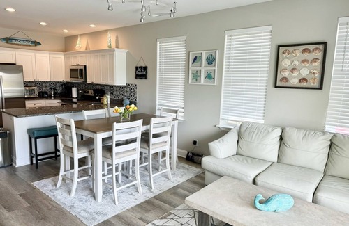 Myrtle Beach House | Sea View Home 6 bed 3bedroom-garage near boardwalk