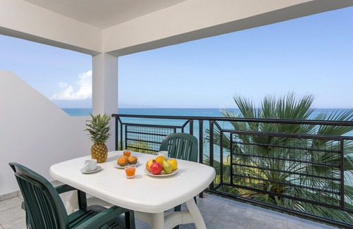 Alykes Apartment | Sea View Hotel - Sea View Studio 2+1 guests