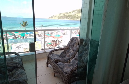 Prainha Apartment | Sea View in Prainha – Spacious 3 Bedroom Apartment in Building with Pool and Barbecue
