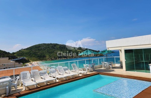 Prainha Apartment | Sea View in Prainha – Spacious 3 Bedroom Apartment in Building with Pool and Barbecue