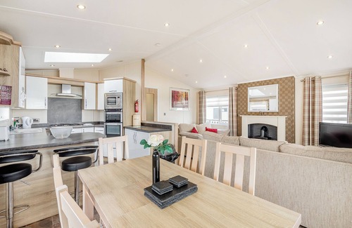 Kirkcudbright Ski Chalet | Sea View Lodge 3 Pet Friendly