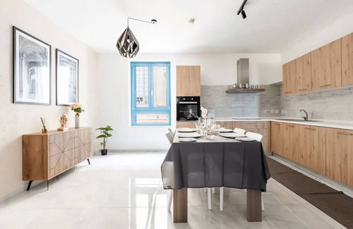 Valletta Apartment | Sea View Luxury Apartment in Valletta