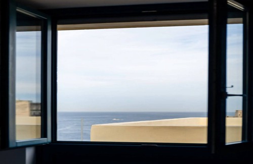 Valletta Apartment | Sea View Luxury Apartment in Valletta