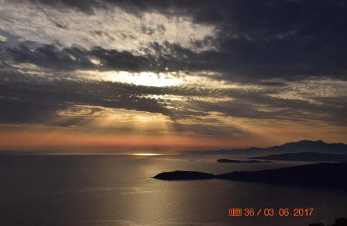 Megas Yialos-Nites House | Sea View Stone Residence