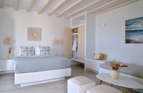 Stelida House | Sea View Suite with Private Pool | Mythology Naxos