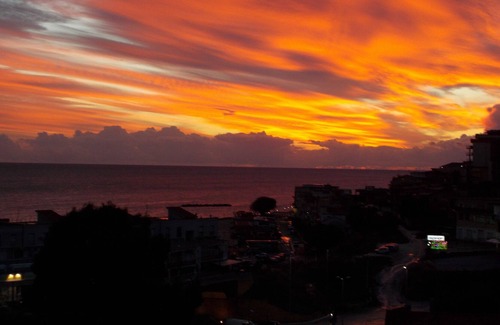Siculiana Marina Apartment | SEA VIEW TERRACE 18KM FROM AGRIGENTO AND 12 FROM THE SCALA DEI TURCHI.WI-FI