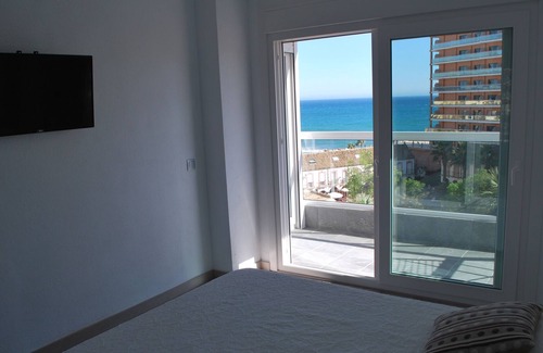 Benalmadena Costa Apartment | Sea view, wifi, Air conditioning, pool, gardens, Puerto Marina 200m