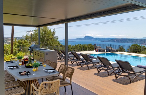 Chania Villa | Sea Views, Heated Pool, Near Beaches & Chania Town