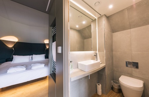 West Laroch Cabin | SeaBeds Luxury Lookouts with Hot Tubs