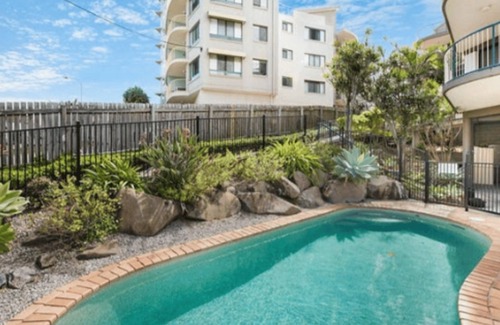 Caloundra Apartment | Seabreeze Stay Steps to the Beach with Pool Access Caloundra