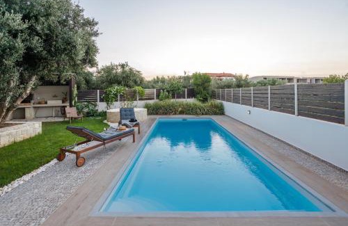 Analipsi Villa | Seabreeze Villa Marianna