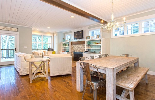 Seabrook House | Seabrook's Oceanaire offers luxury oceanview home for large groups!