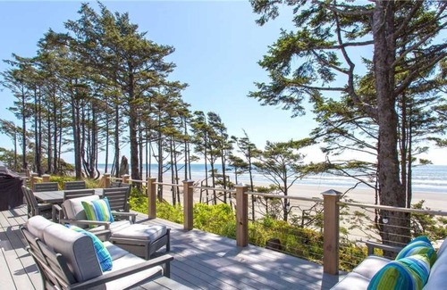 Seabrook House | Seabrook's Second Star to the Right, an oceanfront home!