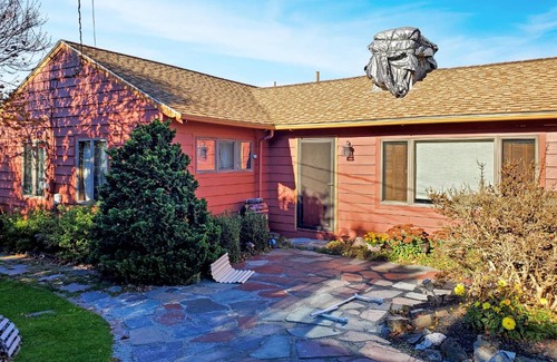 Cape Neddick House | Seacoast Sanctuary
