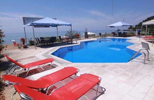 Parelia Villa | Seaduced Beachfront Villa by CorfuEscapes