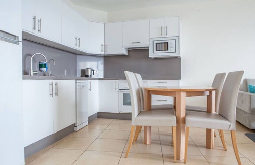 San Miguel de Abona Condo | Seafront 1-Bed Apartment | Golf del Sur | Sleeps 4