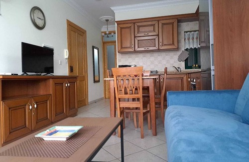 St. Paul's Bay Apartment | Seafront Apartment in St Paul's Bay