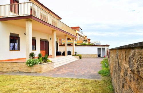 Torvaianica Villa | Seafront apartment in Villa , near Rome