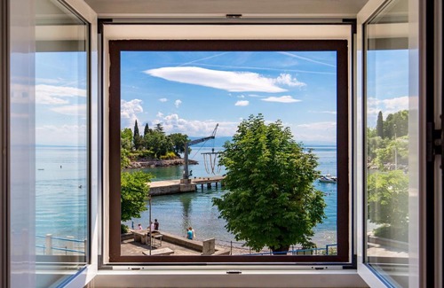 Ika Apartment | Seafront apartment Voyo