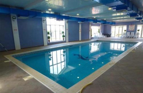 Aberystwyth Ski Chalet | Seafront Cozy Static Caravan with Sea Vievs