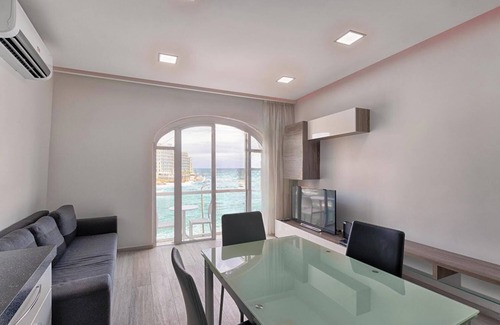 Tower Road Apartment | Seafront Designer Bliss in Central St Julian's