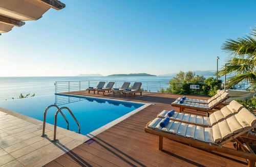 Evgiros Villa | Seafront 'Karavi Villa': 270° Views & Sea Access