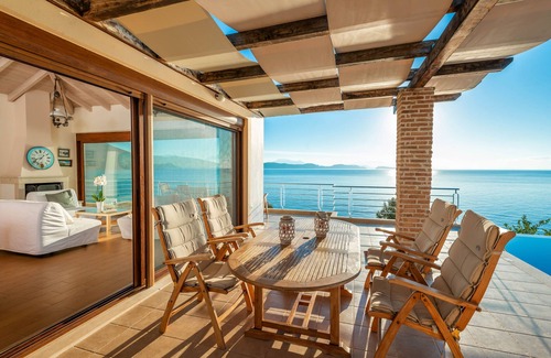 Evgiros Villa | Seafront 'Karavi Villa': 270° Views & Sea Access