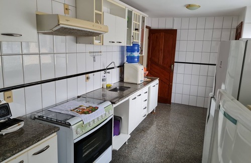 Praia do Morro Apartment | Seafront penthouse with 4 suites, pool and barbecue area