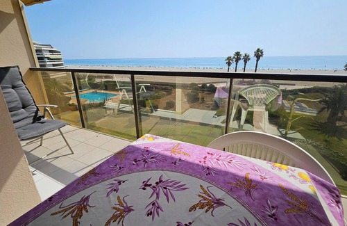 Canet-Plage Apartment | Seafront Terrace Parking Wifi Large F2 Canet-en-Roussillon Plage Sud