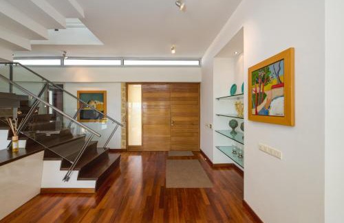 Pegeia Villa | Seafront Villa Kyma by Ezoria Villas