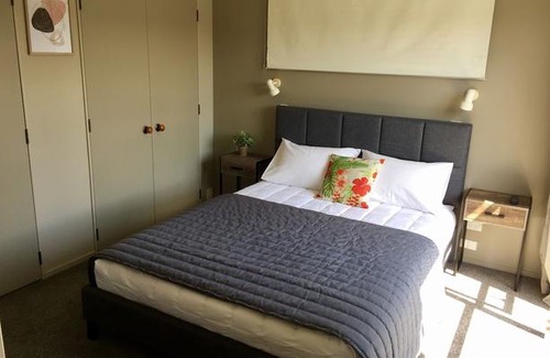 Mount Maunganui House | Seagulls Guesthouse