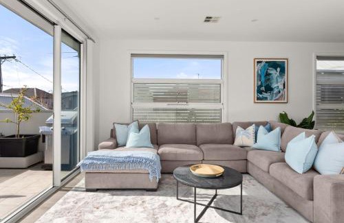Williamstown House | Seagulls Nest