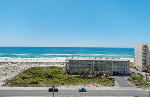 Pensacola Beach House | Seahorse unit M
