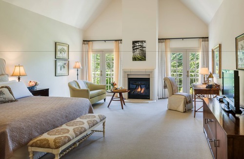 Moss Beach Bed & Breakfast | Seal Cove Inn