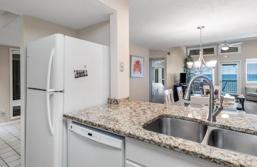 Crystal Beach House | Sealoft 203 | Beachfront With Two Balconies
