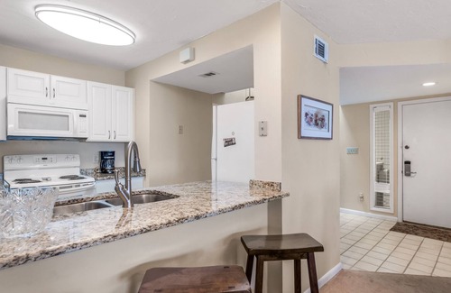 Crystal Beach House | Sealoft 203 | Beachfront With Two Balconies