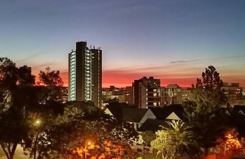 Sea Point Apartment | Seapoint Sunset