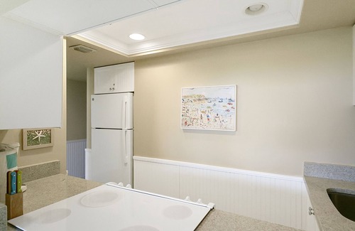 Deerfield Beach Condo | Seas the Day! 1 Bedroom/2 Bathroom Beach Condo w/Pool & Tranquil Ocean Views